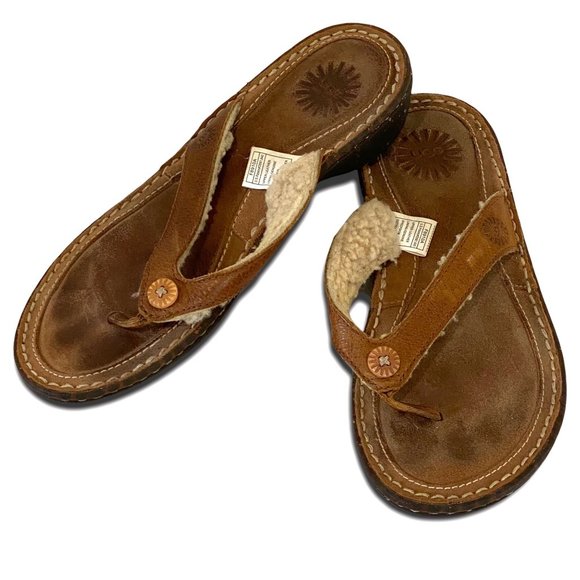 UGG F8910A. sherpa lined flip flop sandals 6/EUR 37 tan - Picture 2 of 12